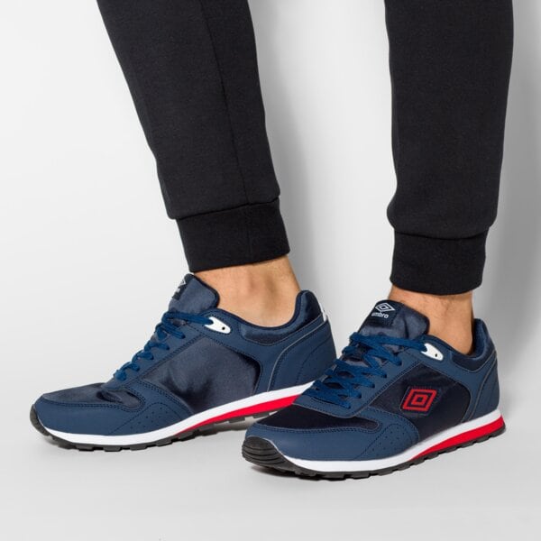 Buty sportowe męskie UMBRO FOLLOW  ummd115008 kolor granatowy
