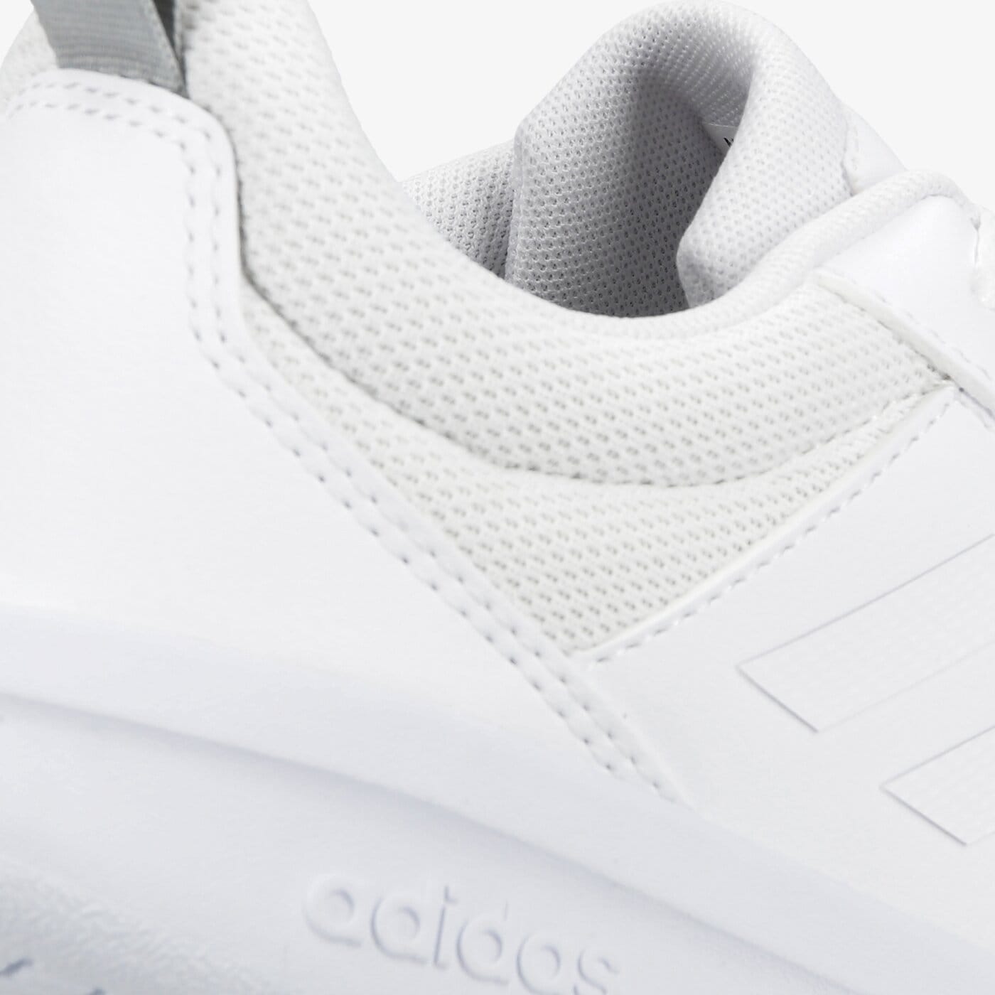 Buty dziecięce ADIDAS TENSAUR K  s24039 kolor biały