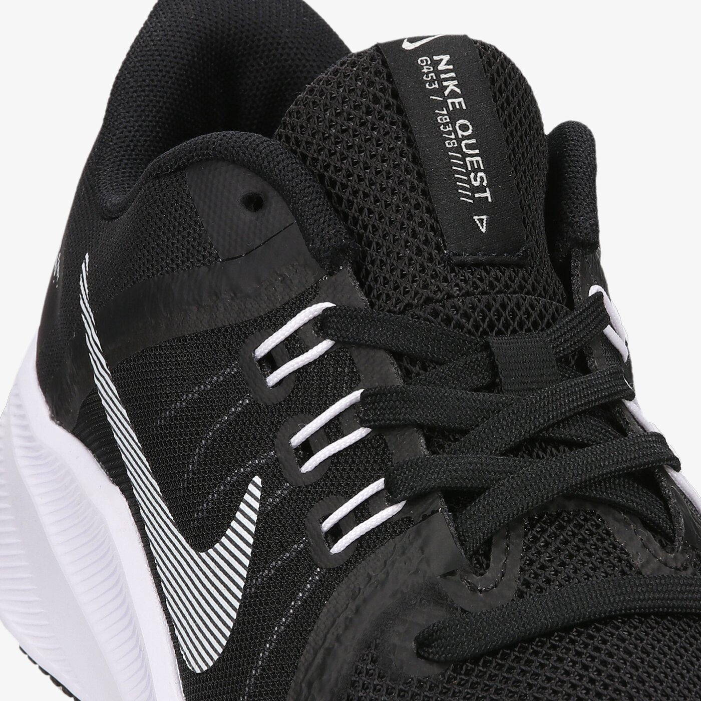 Buty sportowe damskie NIKE QUEST 4 da1106-006 kolor czarny