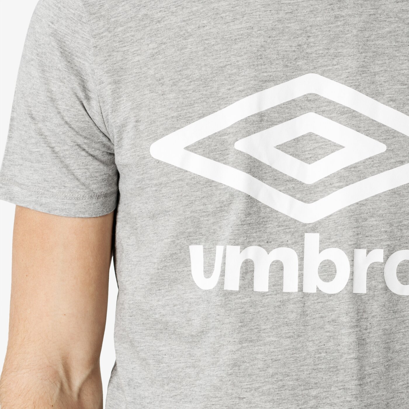Koszulka męska UMBRO T-SHIRT SS FW LARGE LOGO COTTON 65352u-263 kolor szary