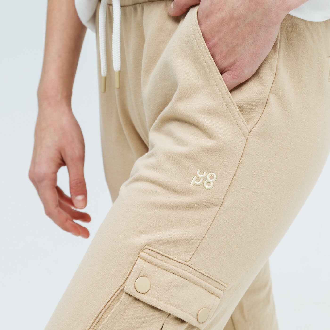 Spodnie dresowe damskie UP8 SPODNIE AVARIE up121spd31001 kolor beżowy