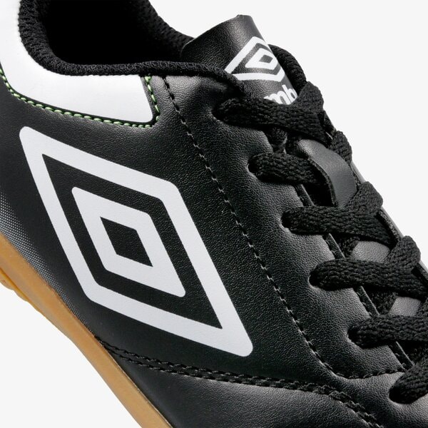 Buty piłkarskie dla dzieci UMBRO CLASSICO VI IC - JNR 81341ufz6 kolor czarny