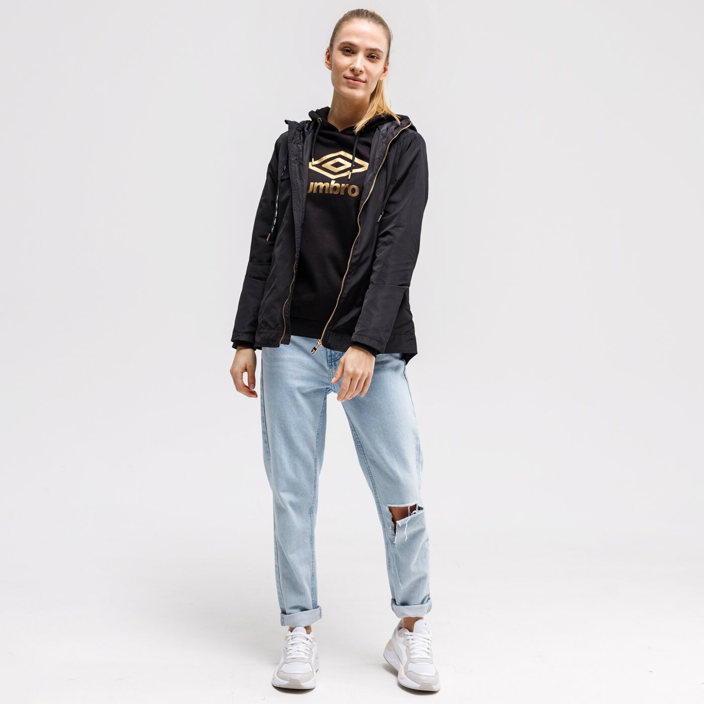 Bluza damska UMBRO BLUZA Z KAPTUREM SKYLAR ul121bld37001 kolor czarny