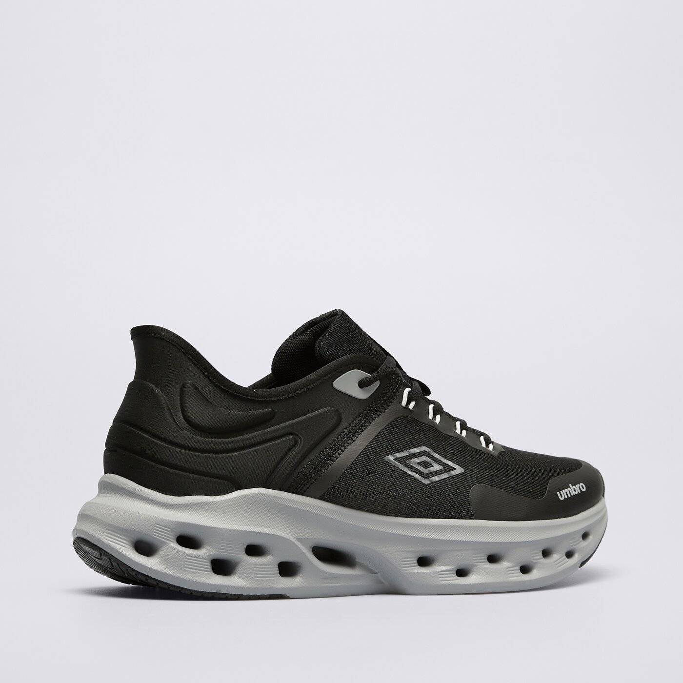 Buty sportowe męskie UMBRO SHAFT ummx125002 kolor czarny