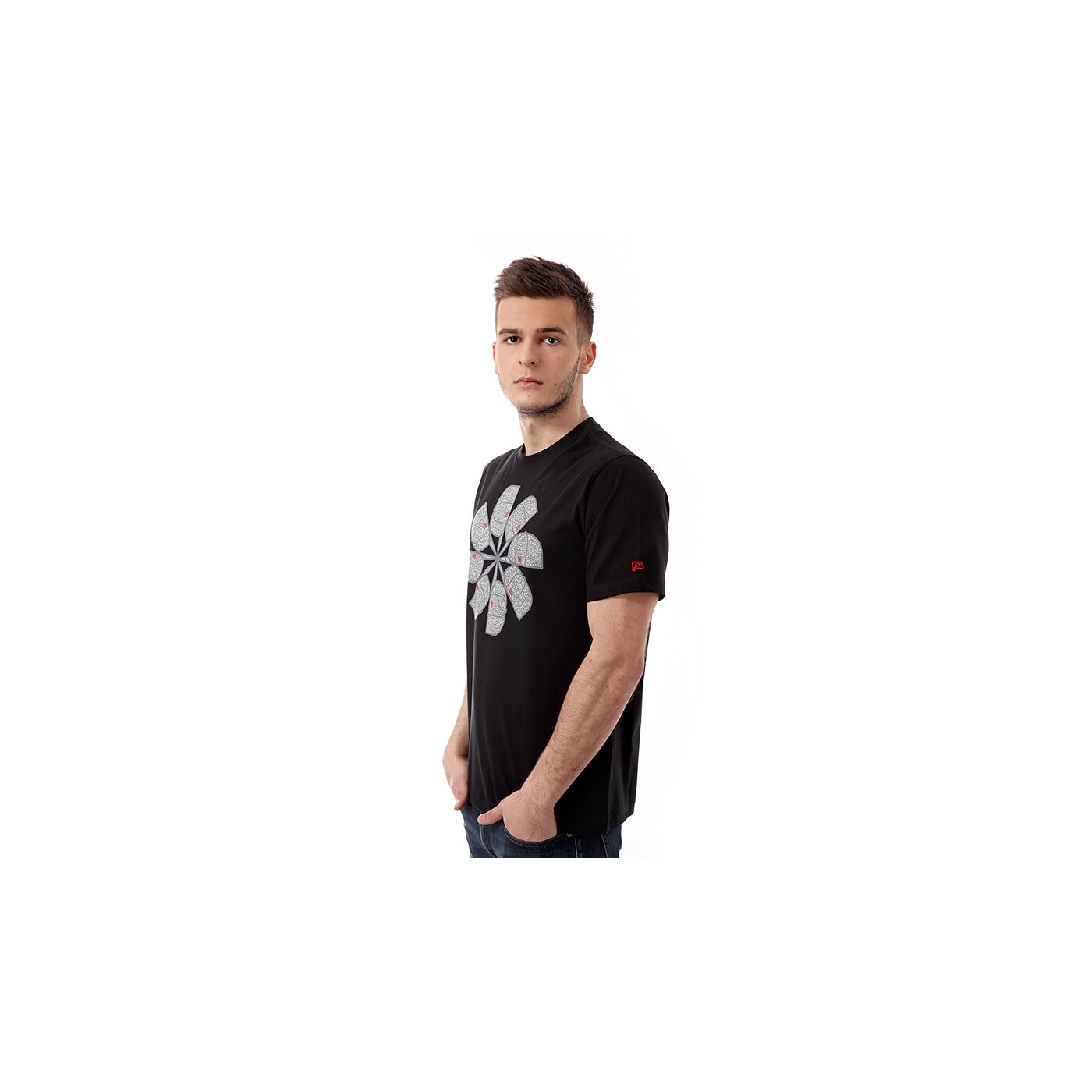 Koszulka męska NEW ERA T-SHIRT SPINNING CAP BLK 10996658 kolor czarny