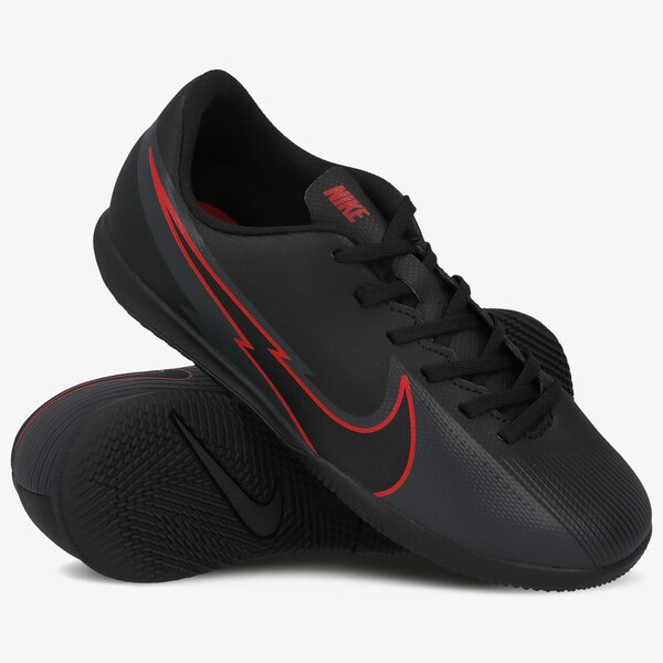 Buty piłkarskie dla dzieci NIKE JR. MERCURIAL VAPOR 13 CLUB IC at8169-060 kolor czarny