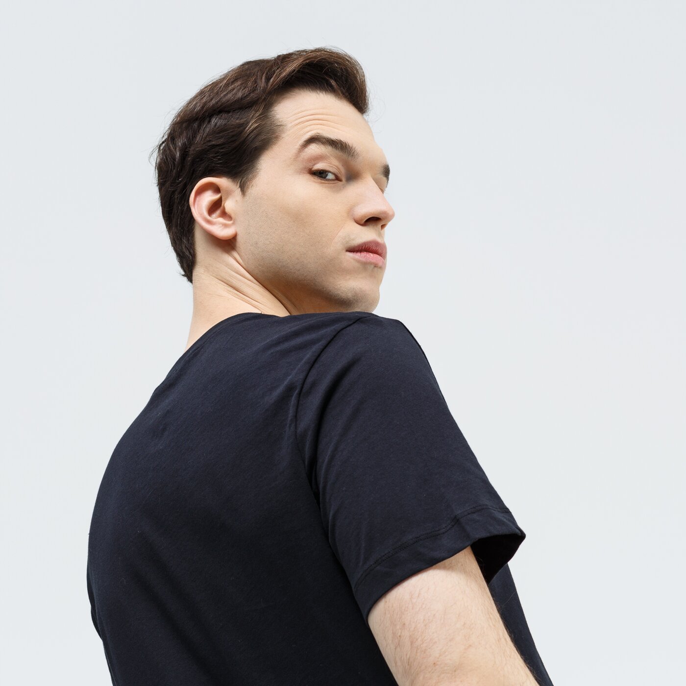 Koszulka męska NIKE T-SHIRT M NSW SS TEE NIKE AIR 1 bv7637010 kolor czarny