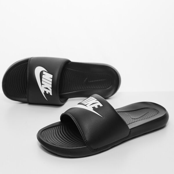 Klapki męskie NIKE VICTORI ONE SLIDE  cn9675-002 kolor czarny