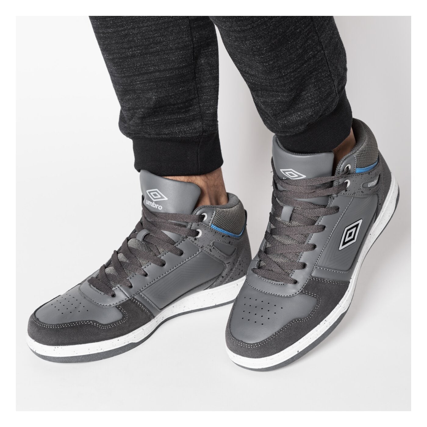 Buty sportowe męskie UMBRO PAROS ummd217002 kolor szary