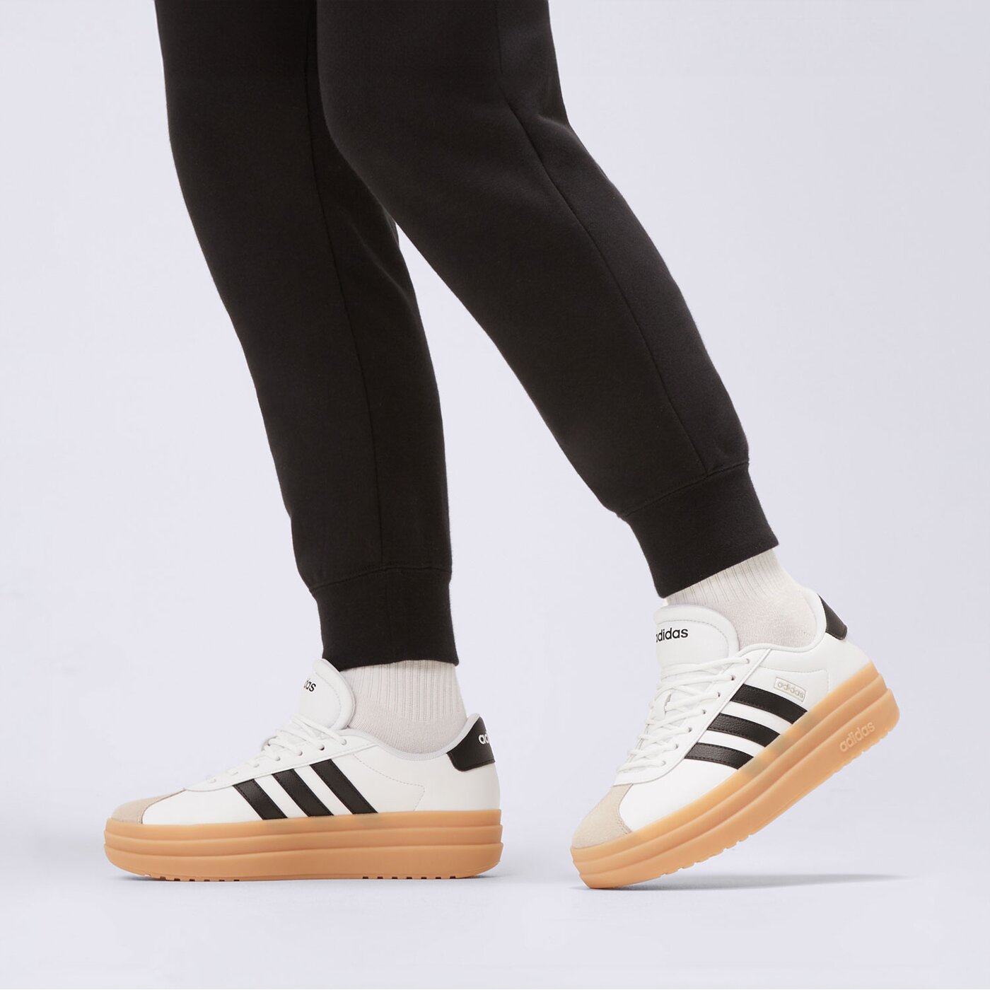 Buty sportowe damskie ADIDAS VL COURT BOLD ih3083 kolor biały