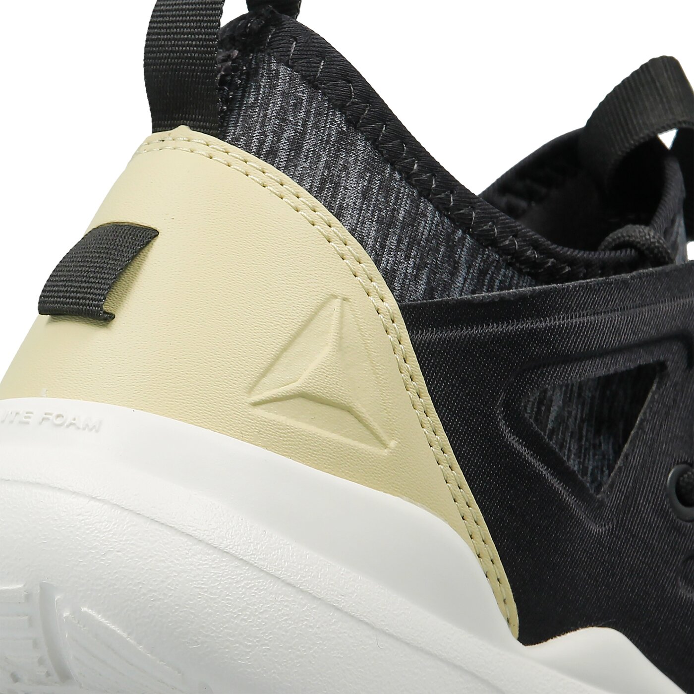 Buty treningowe damskie REEBOK CARDIO MOTION cn0731 kolor szary