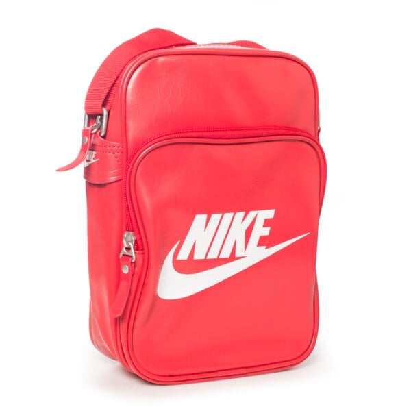Torba sportowa damska NIKE TORBA HERITAGE SI SMALL ITEMS II ba4270616 kolor czerwony