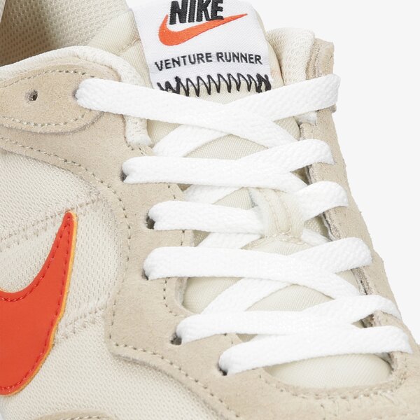 Buty sportowe męskie NIKE VENTURE RUNNER ck2944-202 kolor beżowy