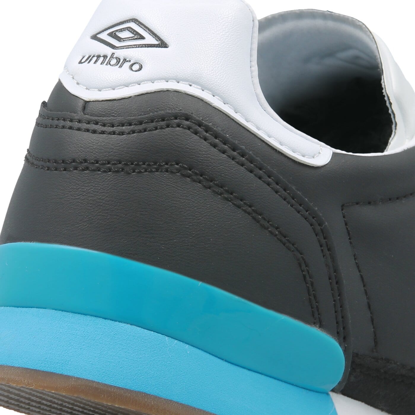 Buty sportowe męskie UMBRO 5V5 40263ufrt kolor czarny