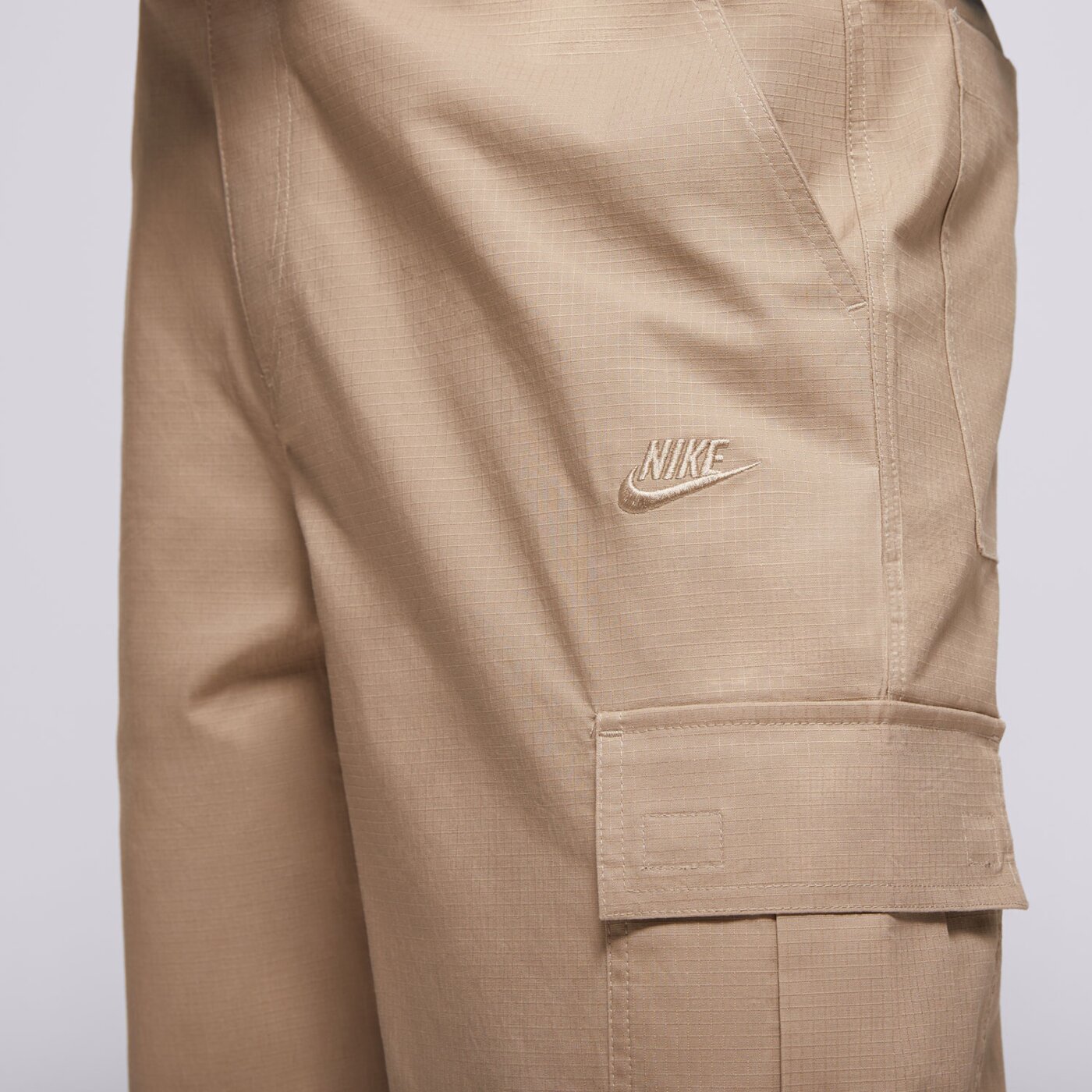 Spodnie dresowe męskie NIKE SPODNIE NK CLUB CARGO fz5765-247 kolor khaki