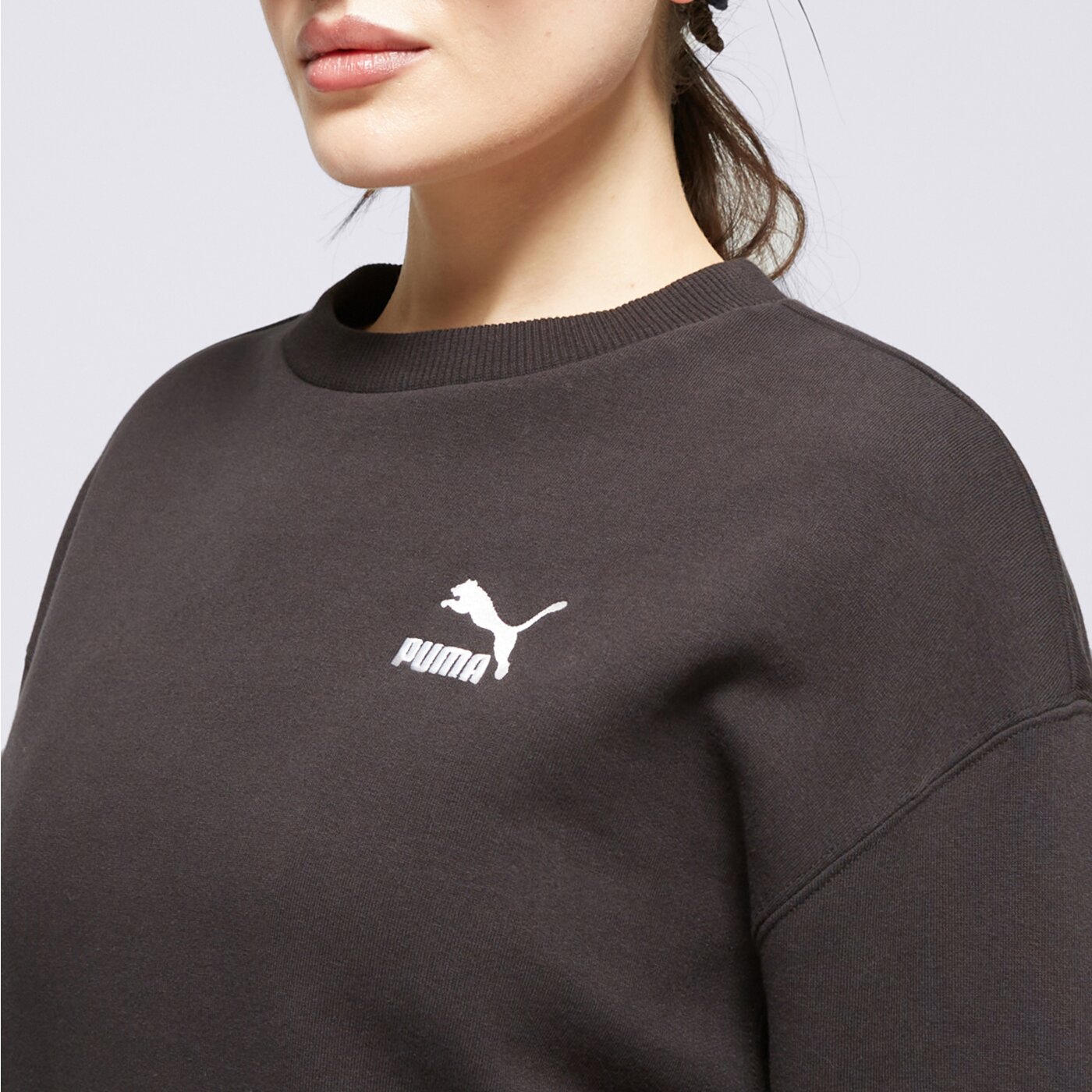 Bluza damska PUMA BLUZA BETTER CLASSICS RELAXED 62423101 kolor czarny