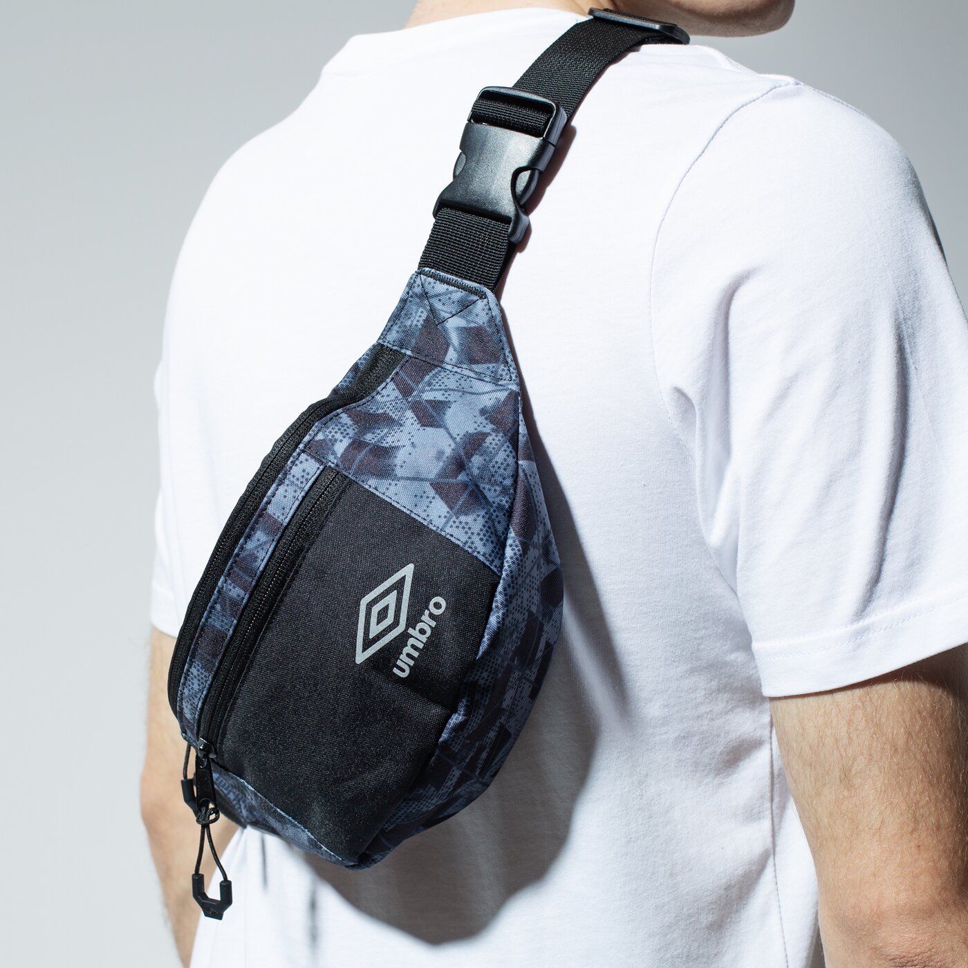 Nerka (saszetka na pas) damska sportowa UMBRO NERKA NOCLARO ul120nem32001 kolor multicolor