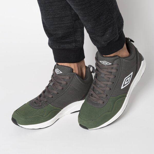 Buty outdoor męskie UMBRO KYLE ummd217011 kolor khaki