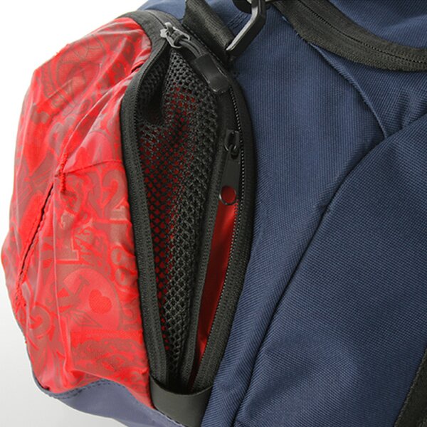 Torba sportowa damska UMBRO TORBA SMALL SIDED HOLDALL 30240ubmz kolor granatowy