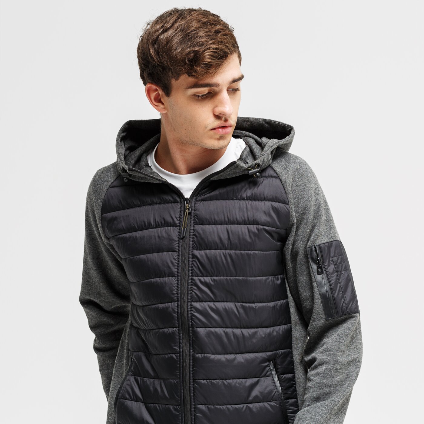 Kurtka przejściowa męska UMBRO KURTKA SORSAVESI ul39kum46001 kolor czarny