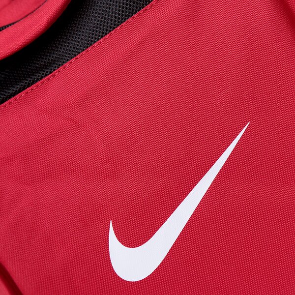 Torba sportowa damska NIKE TORBA BRASILIA 6 SMALL DUFFEL RED ba4831601 kolor czerwony