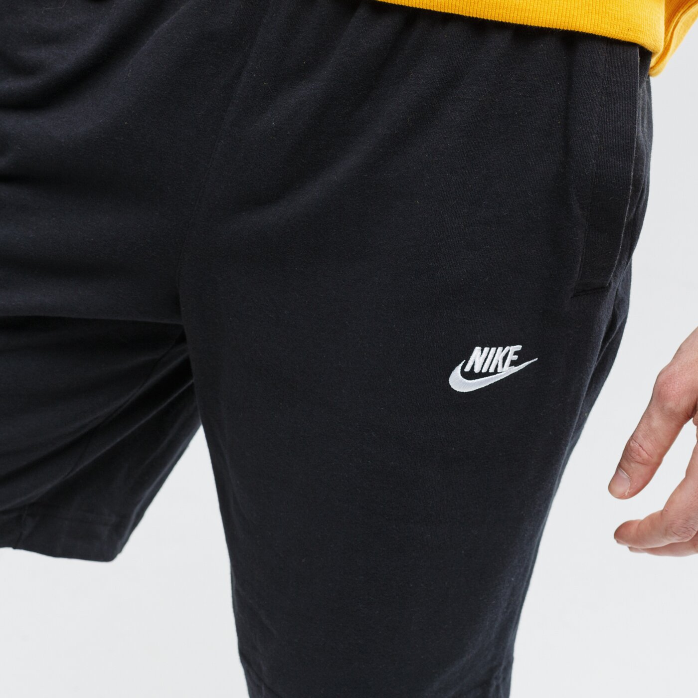 Spodenki męskie NIKE SZORTY NIKE SPORTSWEAR CLUB FLEECE SHORTS bv2772-010 kolor czarny