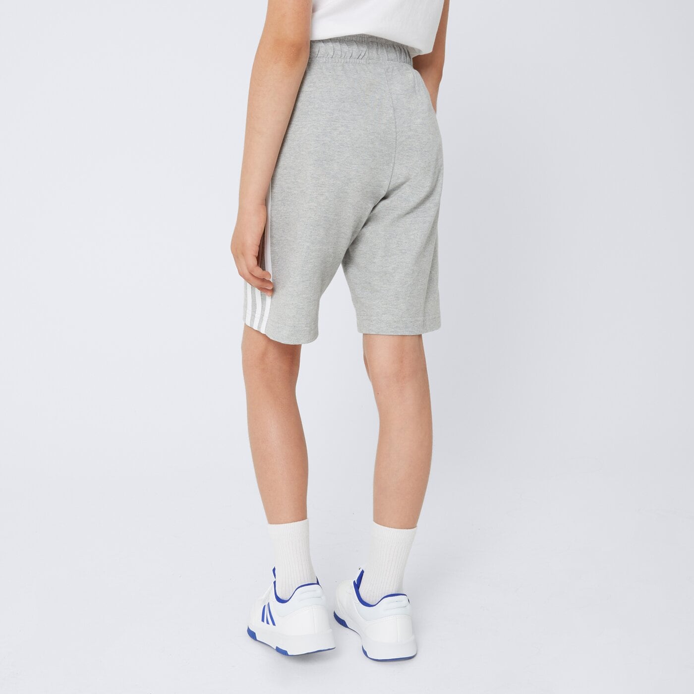 Spodenki dziecięce ADIDAS SZORTY U 3S KN SHO is2573 kolor szary