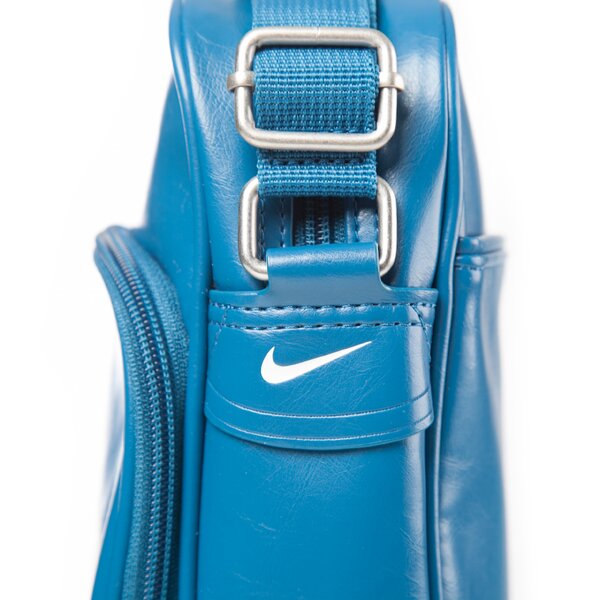 Torba sportowa damska NIKE TORBA HERITAGE AD SMALL ITEMS ba4356441 kolor niebieski