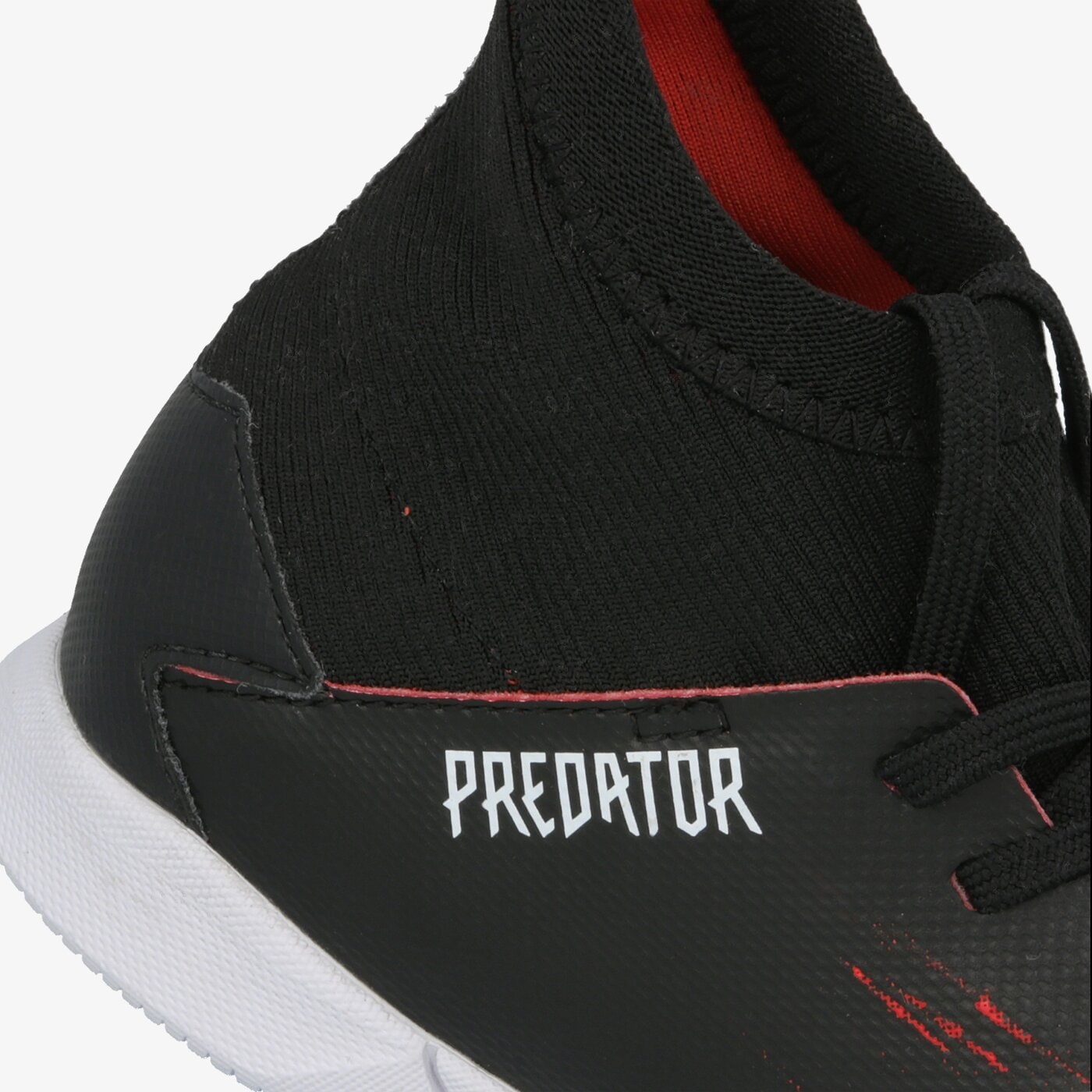 Buty piłkarskie dla dzieci ADIDAS PREDATOR 20.3 IN J ef1954 kolor czarny