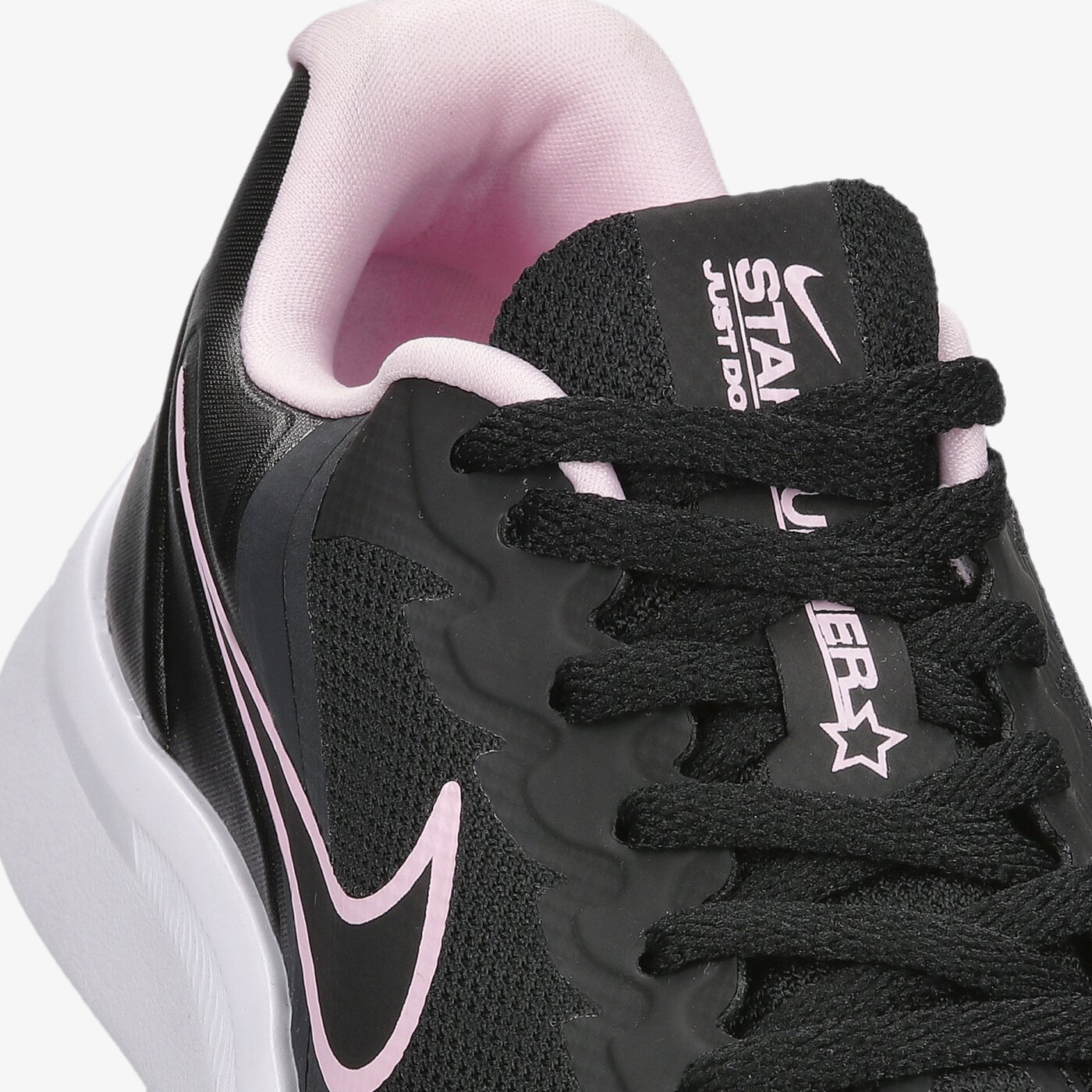 Buty do biegania dla dzieci NIKE STAR RUNNER 3 da2776-002 kolor czarny