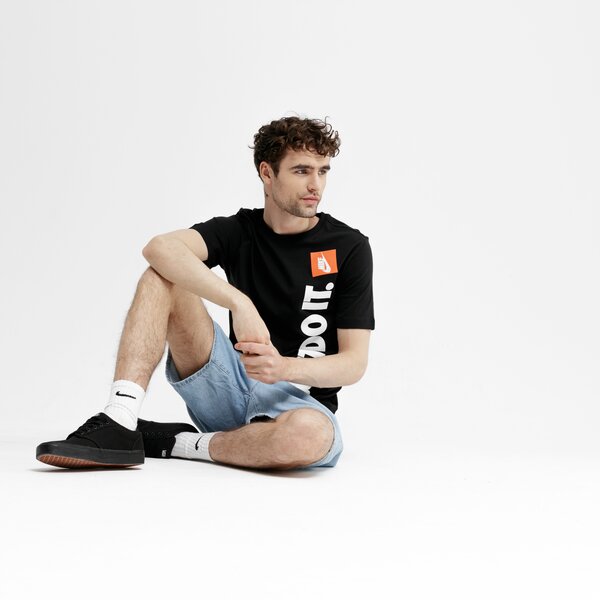 Koszulka męska NIKE T-SHIRT SS M NSW TEE HBR JDI 2 av9986-010 kolor czarny