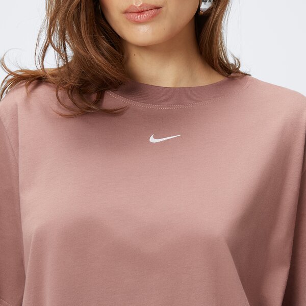 Koszulka damska NIKE T-SHIRT W NSW TEE ESSNTL LBR fd4149-208 kolor brązowy