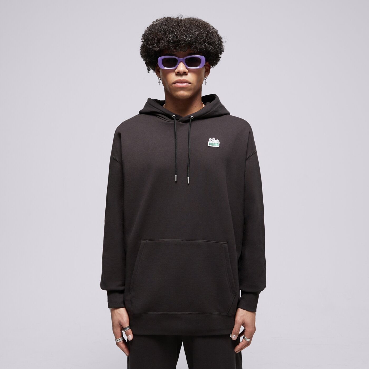 Bluza męska PUMA BLUZA Z KAPTUREM FOR THE FANBASE SUPER PUMA 62503601 kolor czarny