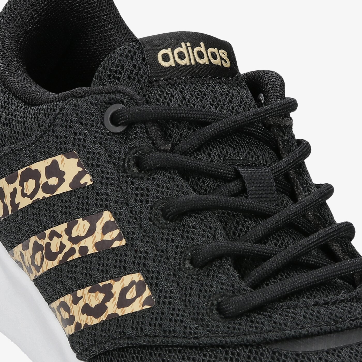 Buty sportowe damskie ADIDAS QT RACER 2.0 fy8247 kolor czarny