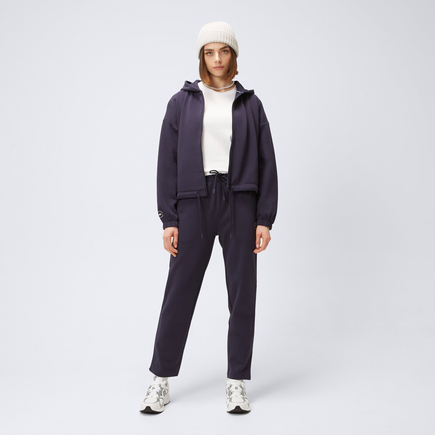 Koszulka damska PUMA T-SHIRT ESS SMALL NO. 1 682372 02 kolor biały