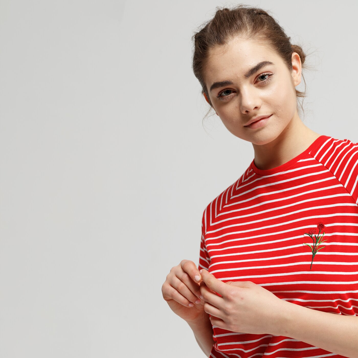 Koszulka damska FEEWEAR T-SHIRT SS PIURA fw19tsd30002 kolor czerwony