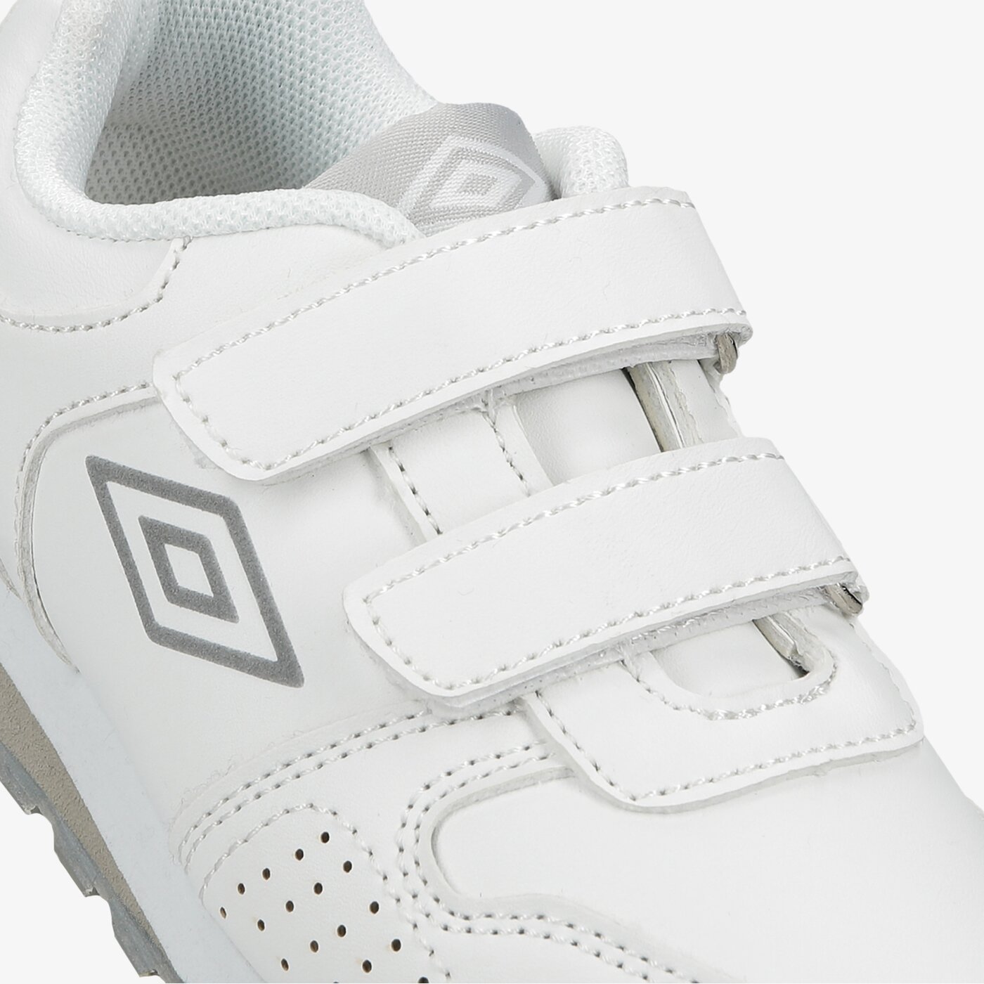 Buty dziecięce UMBRO FOLLOW INF III umjil121001 kolor biały