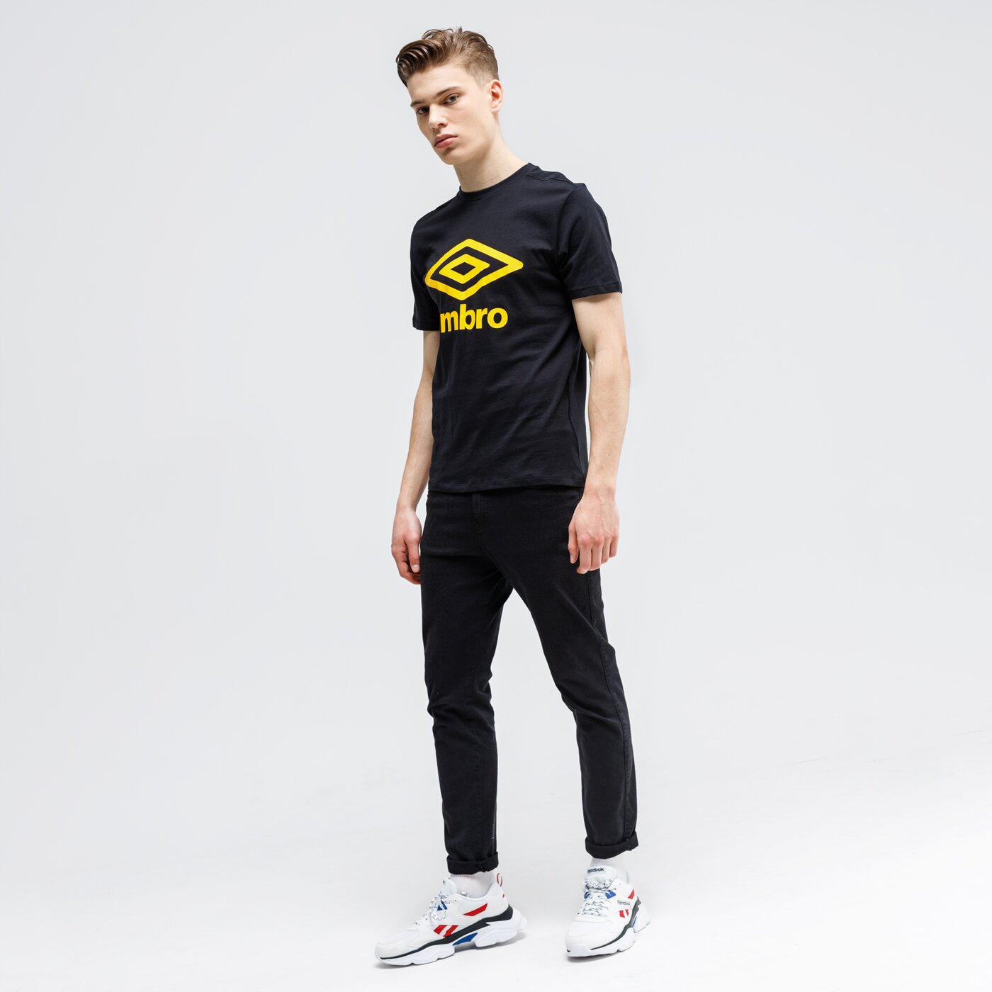 Koszulka męska UMBRO T-SHIRT FW LARGE LOGO COTTON 65352u-7s6 kolor czarny