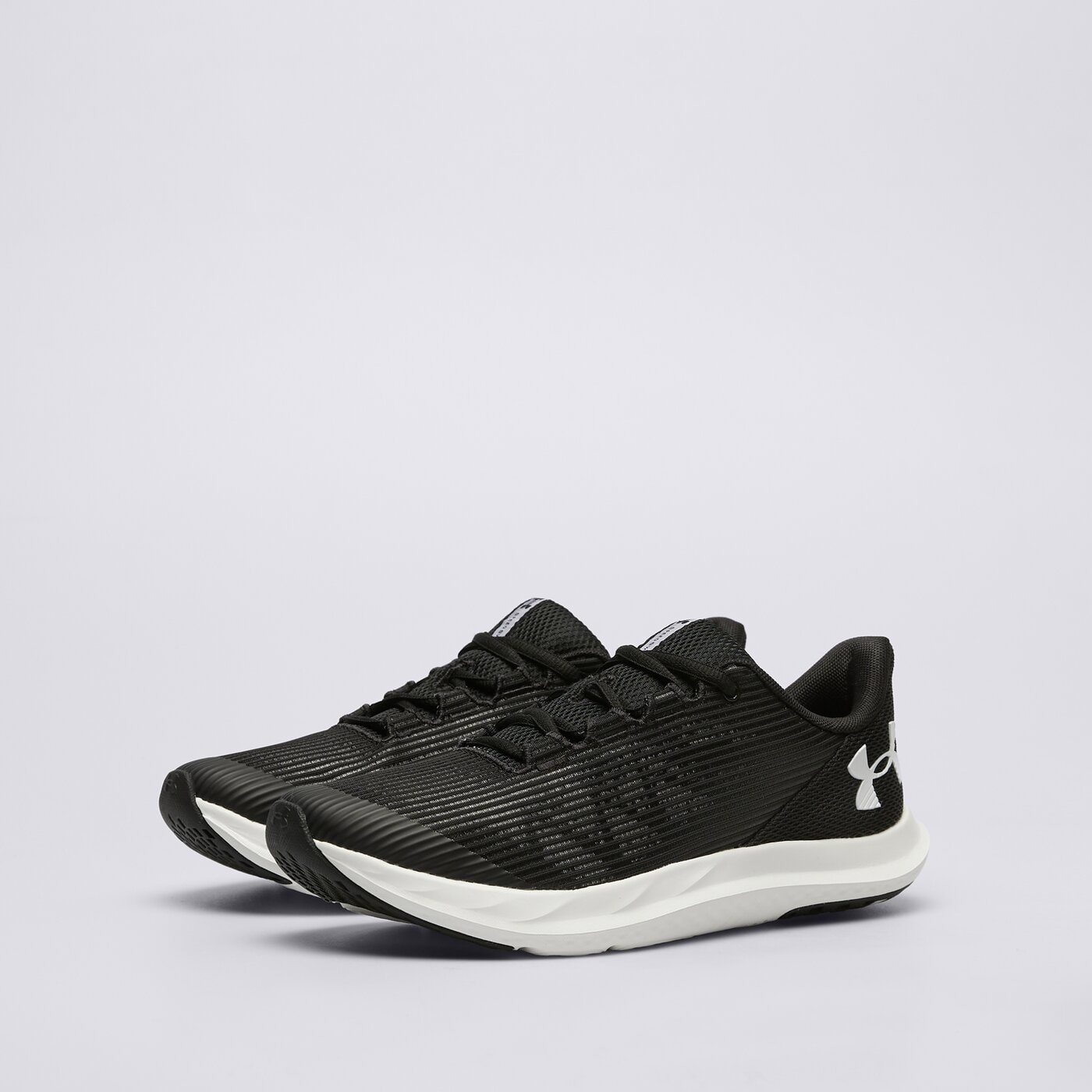 Buty do biegania dla dzieci UNDER ARMOUR BGS SPEED SWIFT 3028031003 kolor czarny