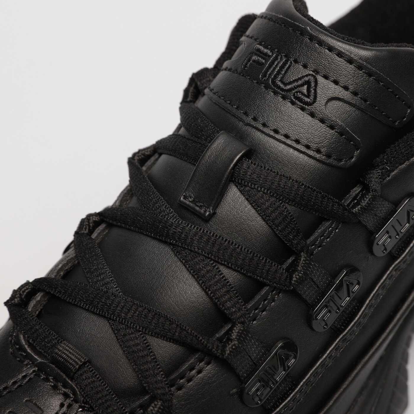 Buty sportowe damskie FILA HOMETOWN 5cm00547-001 kolor czarny