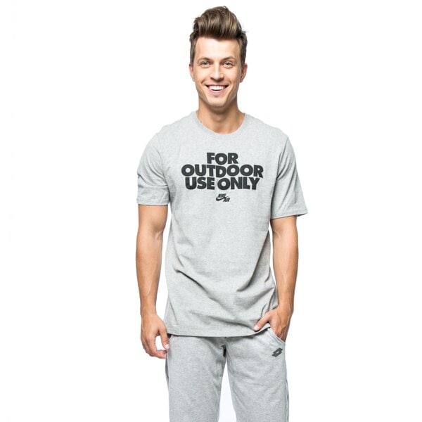 Koszulka męska NIKE T-SHIRT AF1 FOR OUTDOOR  USE TEE 778424063 kolor szary