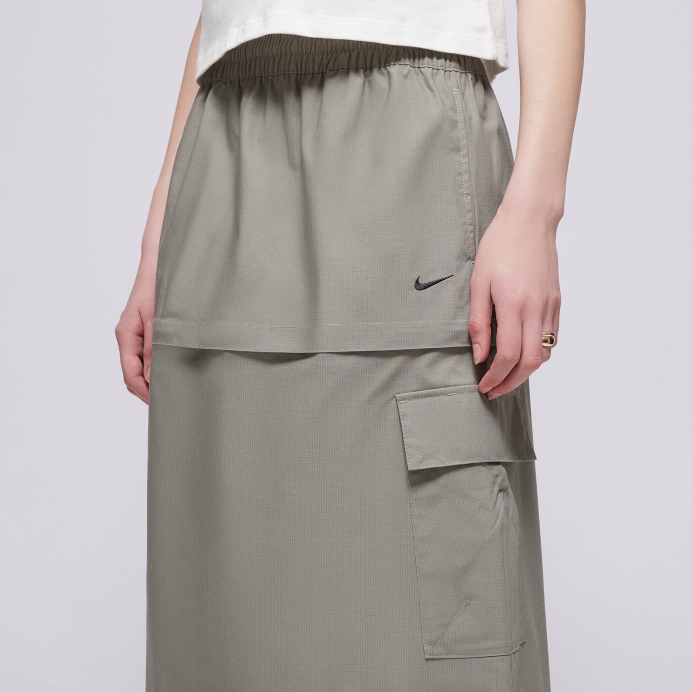 Sukienka damska NIKE SPÓDNICZKA W NSW ESSTL WVN MR CGO MDI SKT fv7503-320 kolor khaki