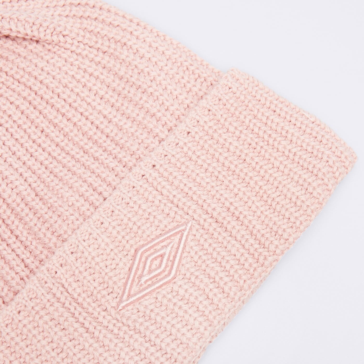 Czapka zimowa damska UMBRO CZAPKA UMBRO ESS PINK ul325hat10002 kolor różowy