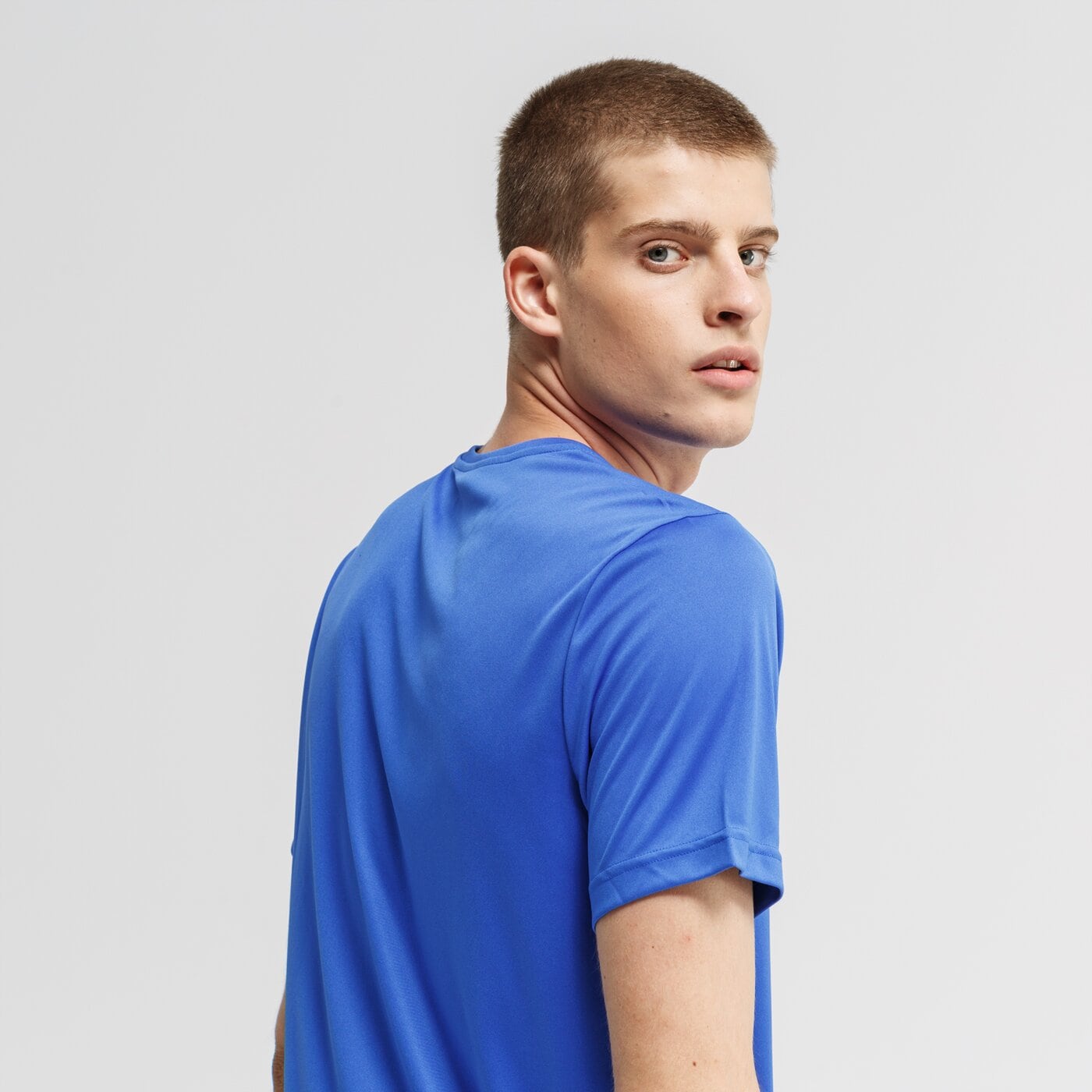 Koszulka męska REEBOK T-SHIRT WOR GRAPHIC TECH du2177 kolor granatowy