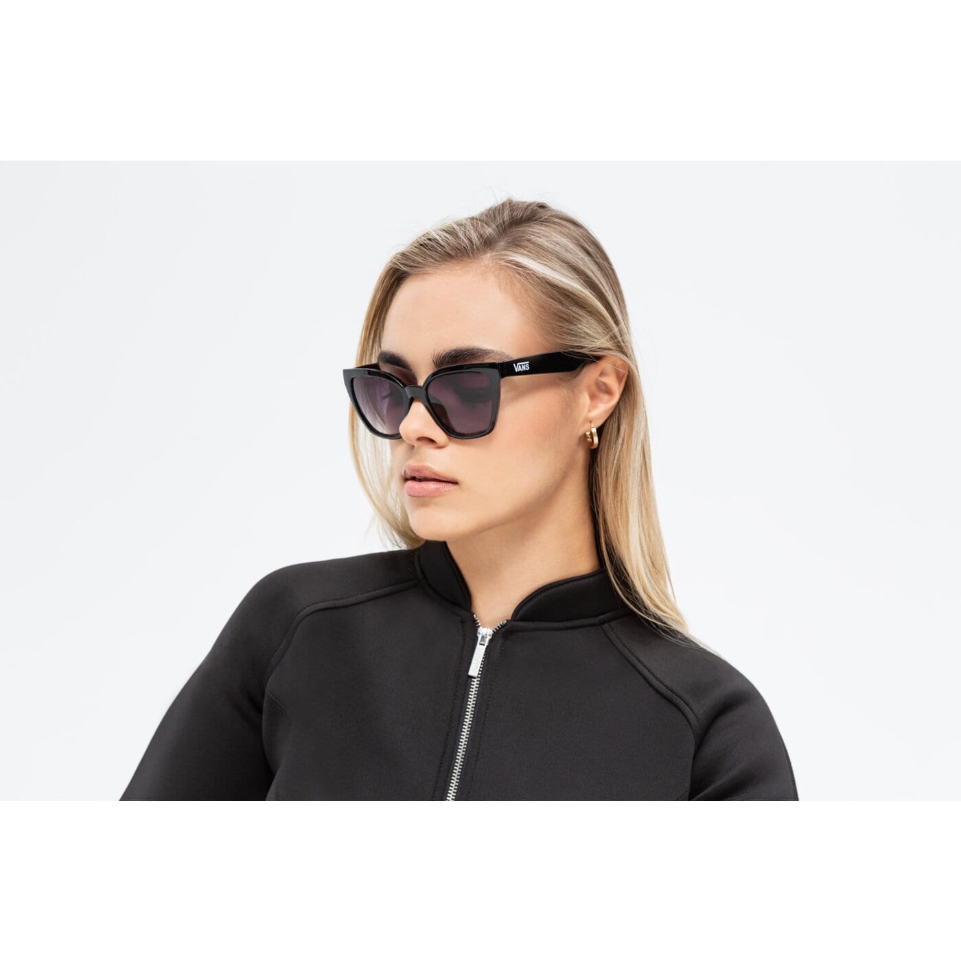 Okulary przeciwsłoneczne damskie VANS OKULARY WM HIP CAT vn0a47rhblk1 kolor czarny