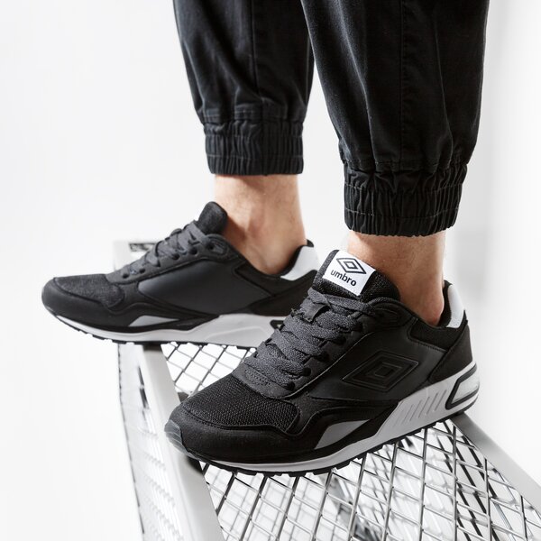 Buty sportowe męskie UMBRO REDHILL 40281u090 kolor czarny