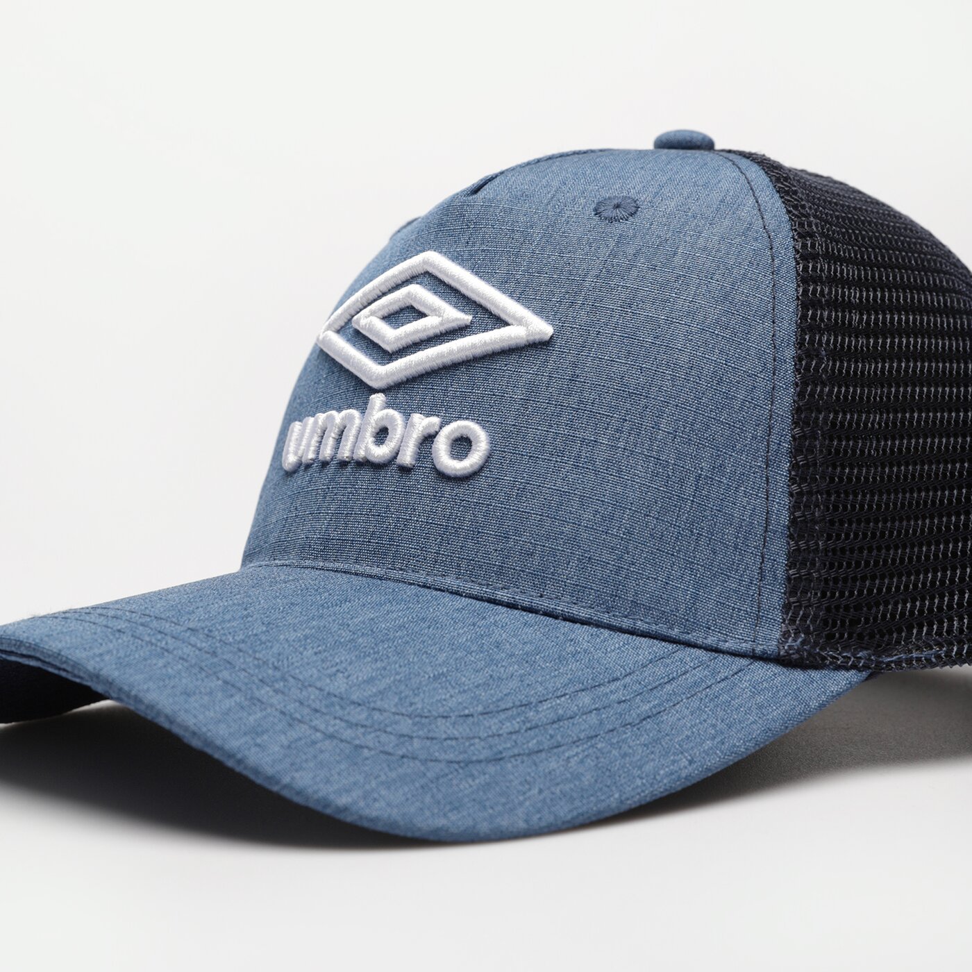 ★UMBRO★ Late Check-out Half-Plate Cap Blue UQ123CCP33 UQ12 UMBRO CZAPKA Z DASZKIEM GAMATA (UL124CAP10002) niebieski
