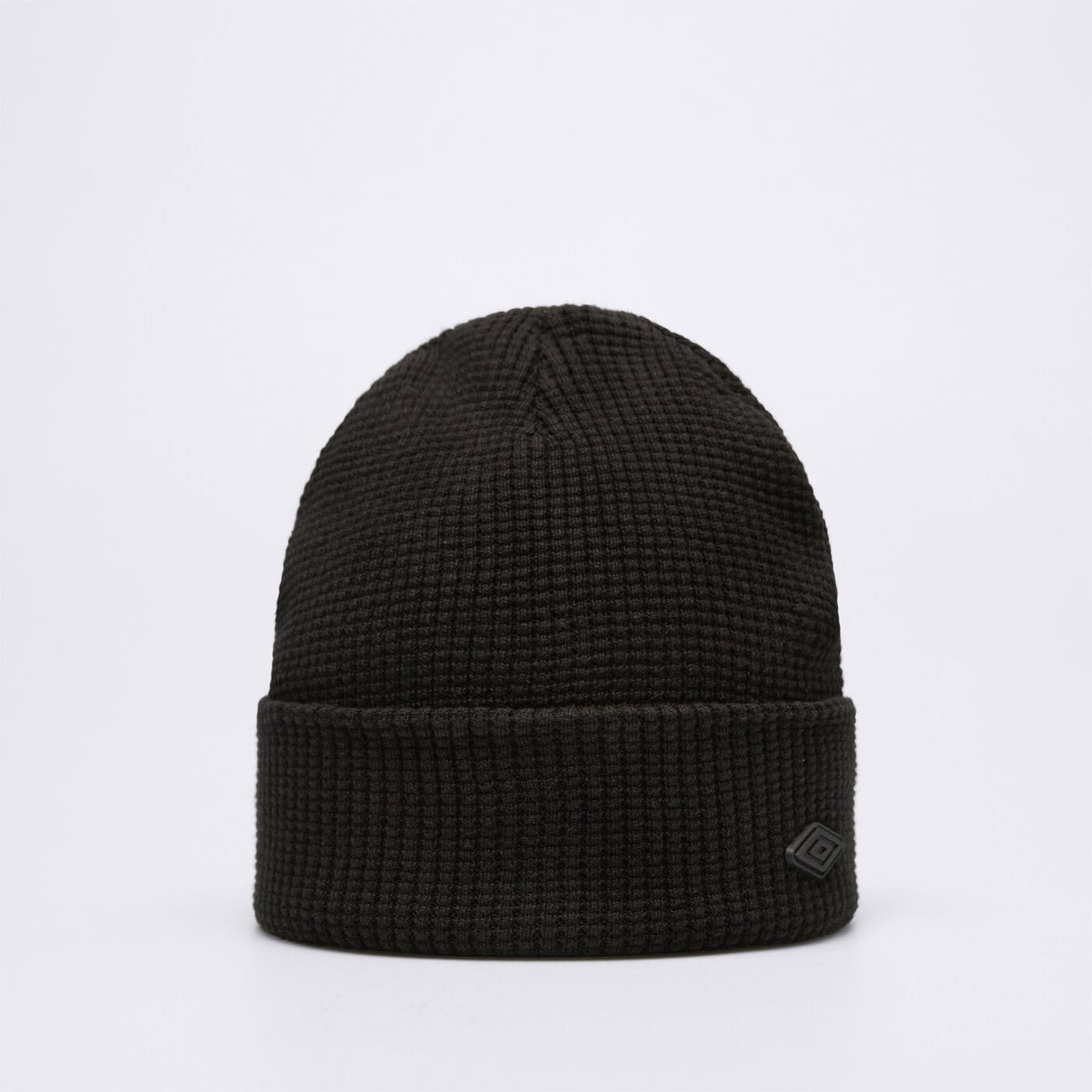 Czapka zimowa damska UMBRO CZAPKA UMBRO ESS SMALL LOGO BLACK ul325hat11001 kolor czarny