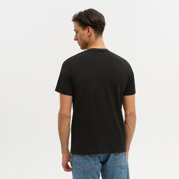 Koszulka męska UMBRO T-SHIRT LINEAR LOGO GRAPHIC 65551u-060 kolor czarny