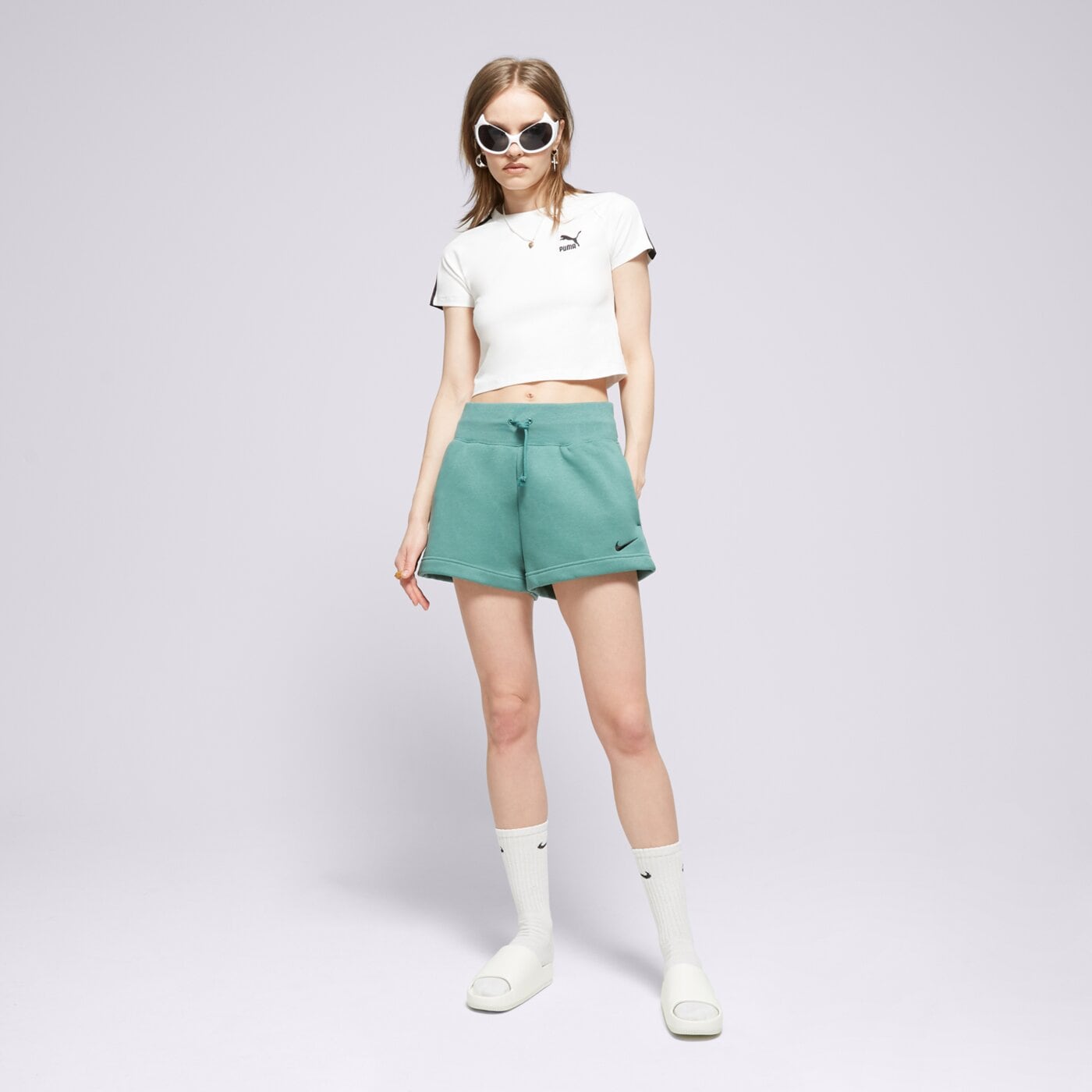 Spodenki damskie NIKE SZORTY W NSW PHNX FLC HR SHORT fd1409-361 kolor zielony